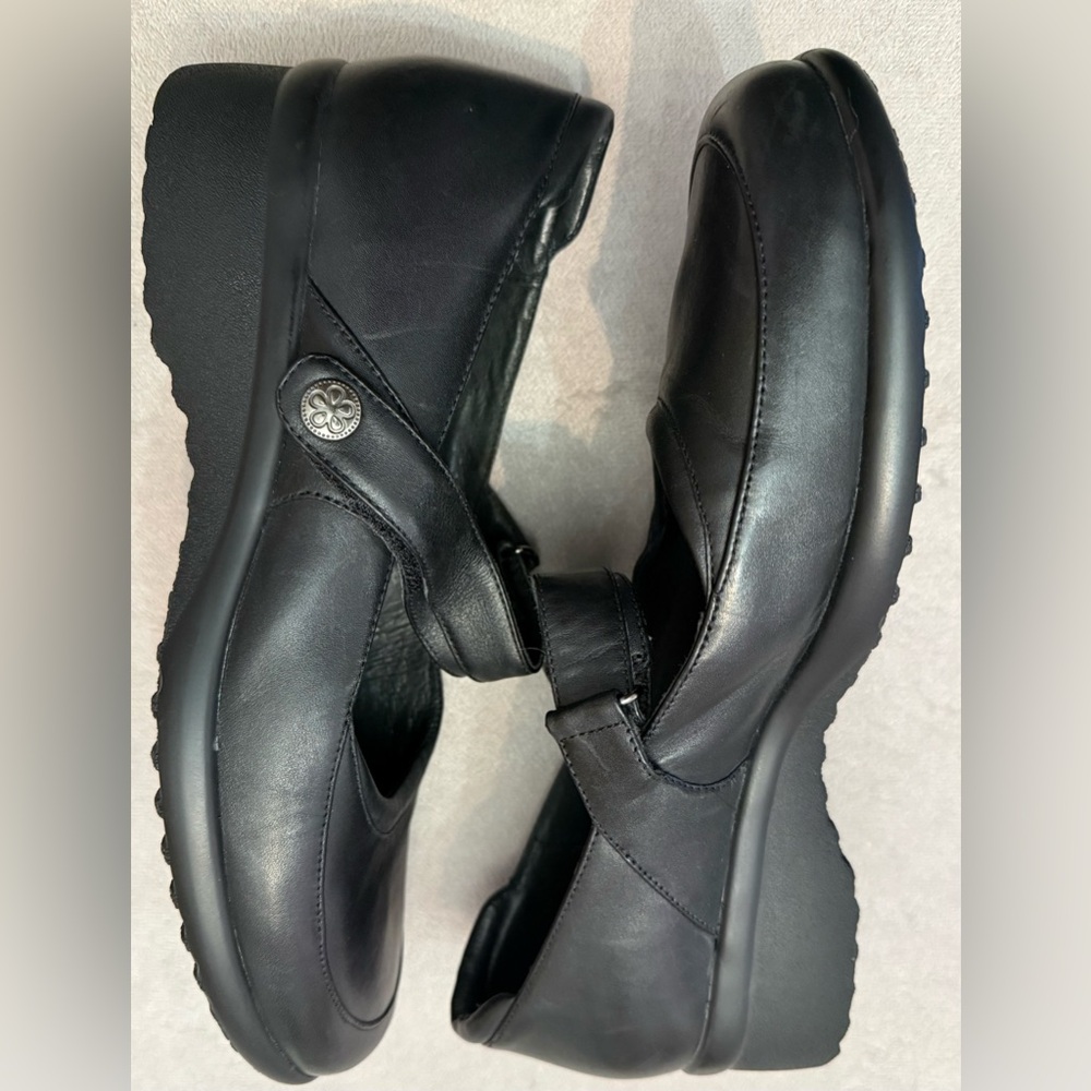 Relano Women’s Black Mary Jane Therapeutic Diabetic Shoes 9W Removable Insole